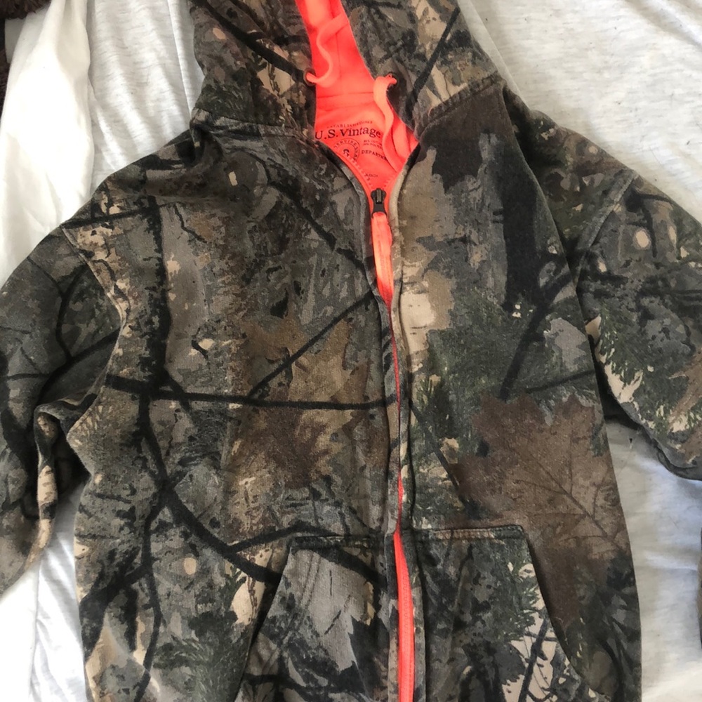 camo coral zip up